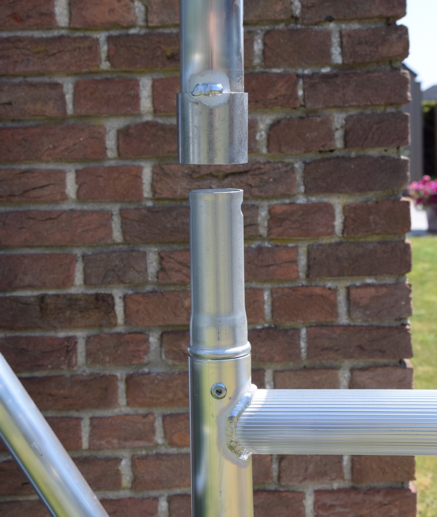 Universele opbouwframes voor rolsteigers: dit wil je weten vóór je gaat kopen!